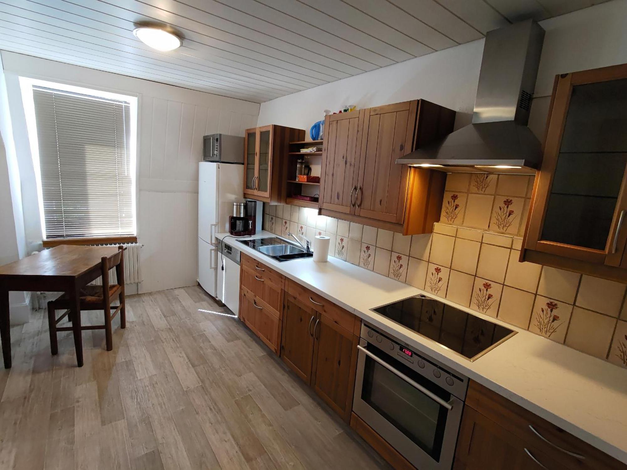 Maison D'Hotes De La Gare Montbovon Rom bilde