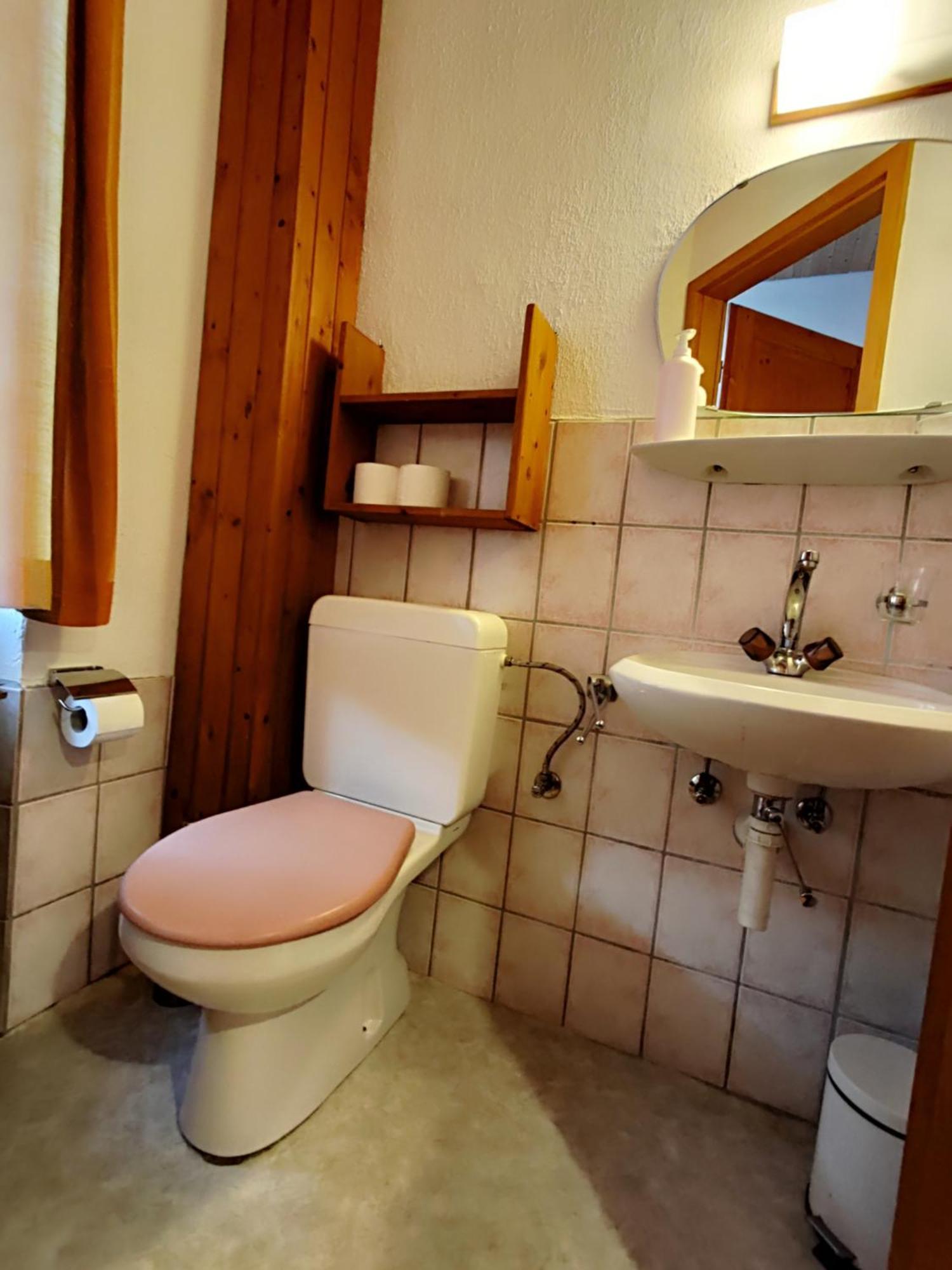 Maison D'Hotes De La Gare Montbovon Eksteriør bilde
